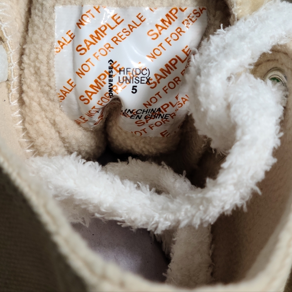 Converse Chuck Taylor All Star High Top Beige 7 Women / 5 Men NEW - Picture 7 of 7